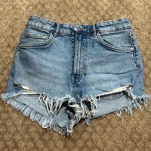 Zara size 6 denim shorts